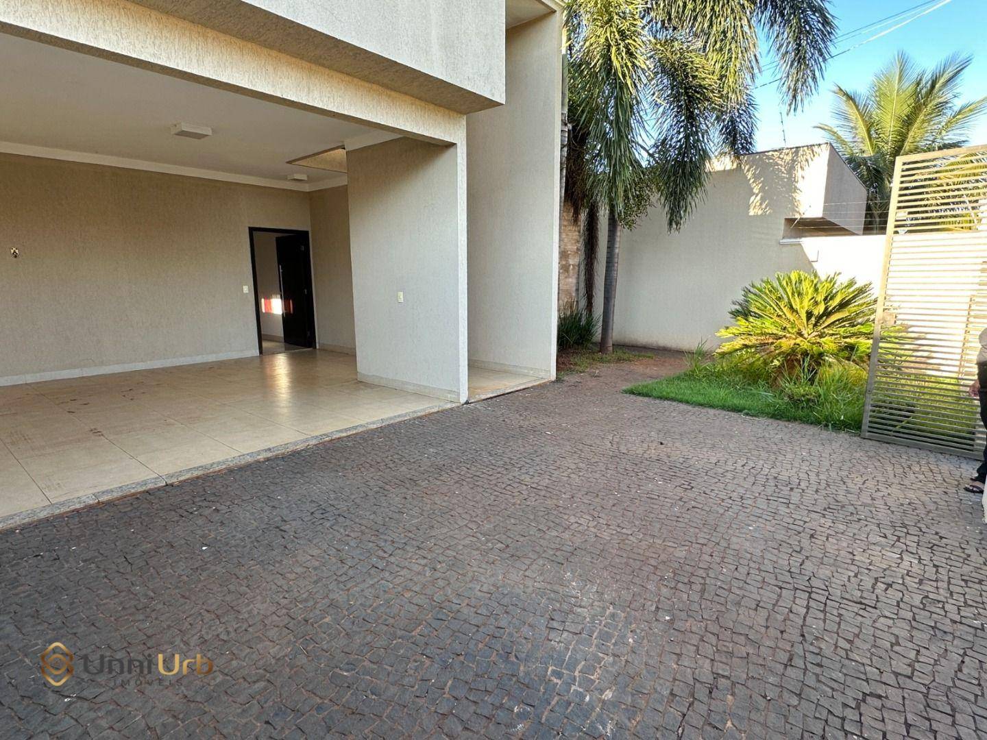 Casa, 3 quartos, 165 m² - Foto 2
