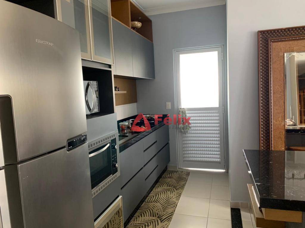 Apartamento à venda com 2 quartos, 74m² - Foto 7