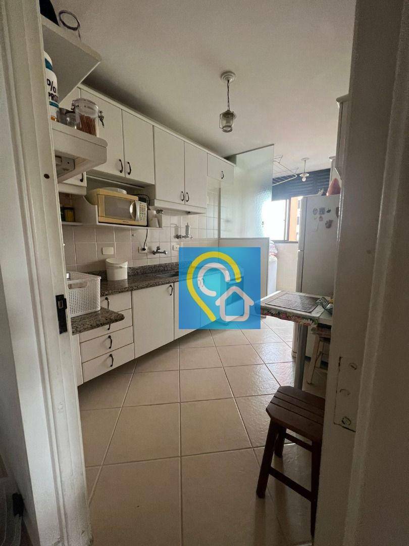 Apartamento à venda com 3 quartos, 77m² - Foto 11