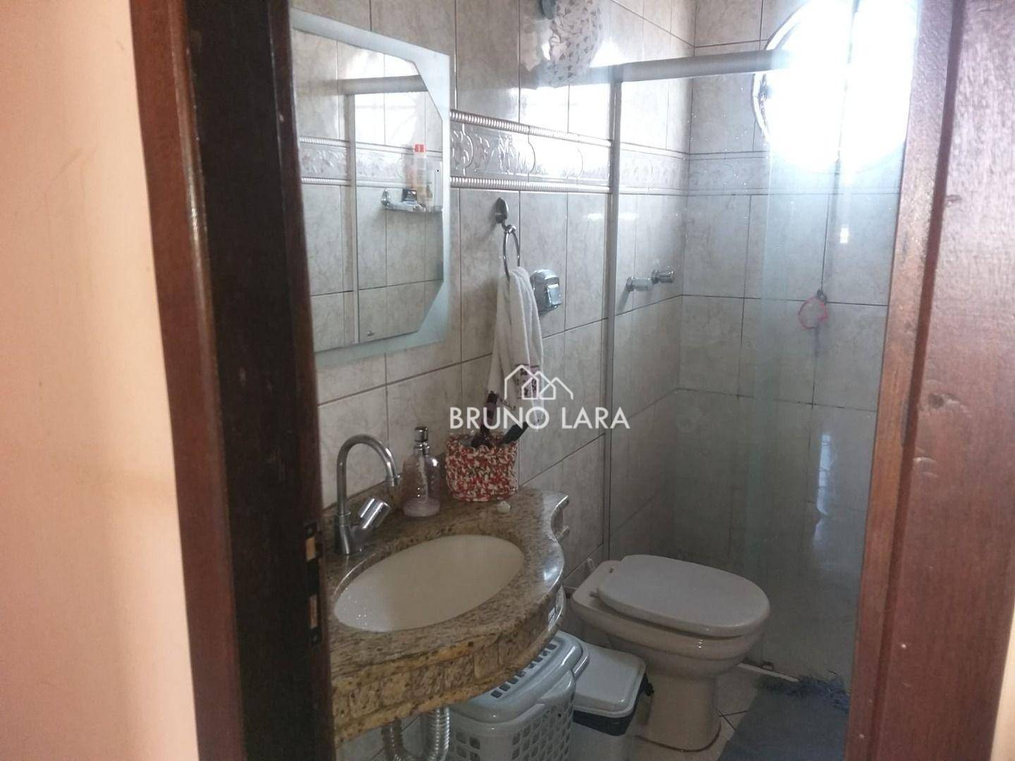 Casa à venda com 4 quartos, 240m² - Foto 17