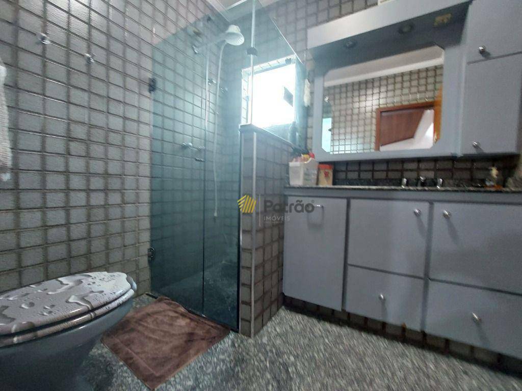 Sobrado à venda com 4 quartos, 333m² - Foto 45