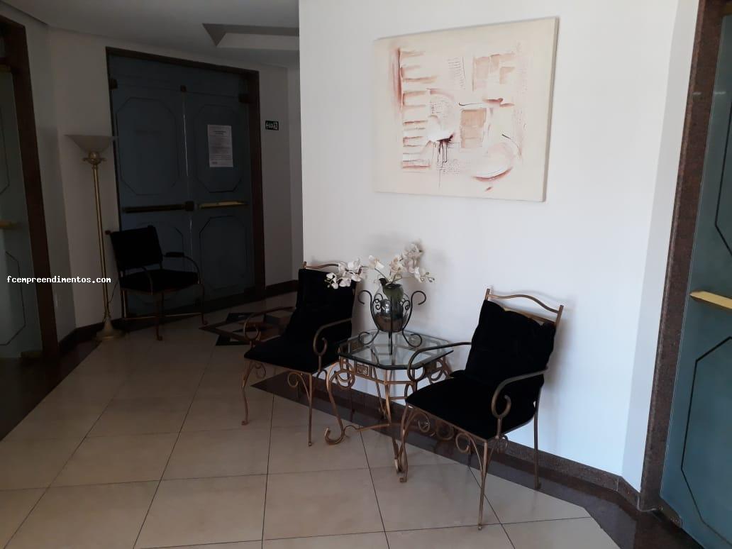 Apartamento à venda com 4 quartos, 260m² - Foto 7