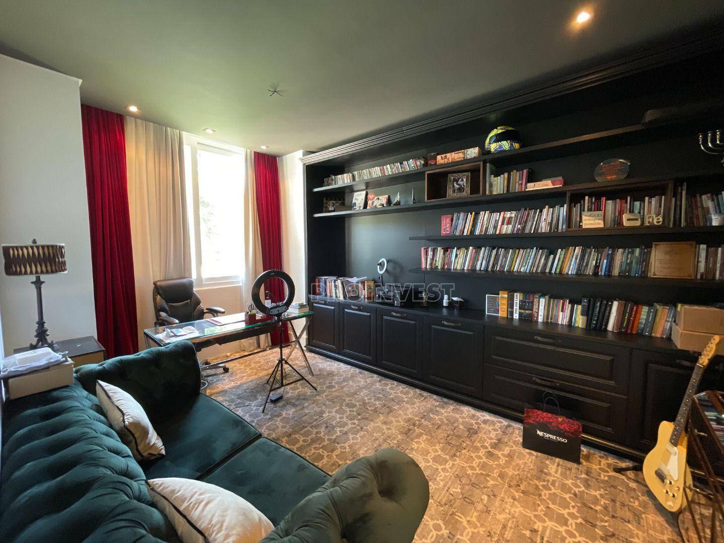 Casa de Condomínio à venda com 4 quartos, 597m² - Foto 15