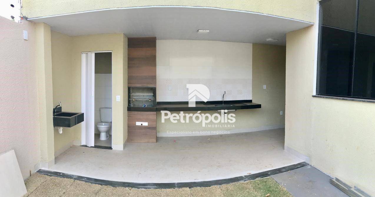 Casa à venda com 4 quartos, 245m² - Foto 7