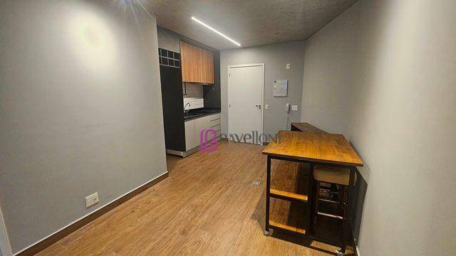 Apartamento para alugar com 1 quarto, 45m² - Foto 4