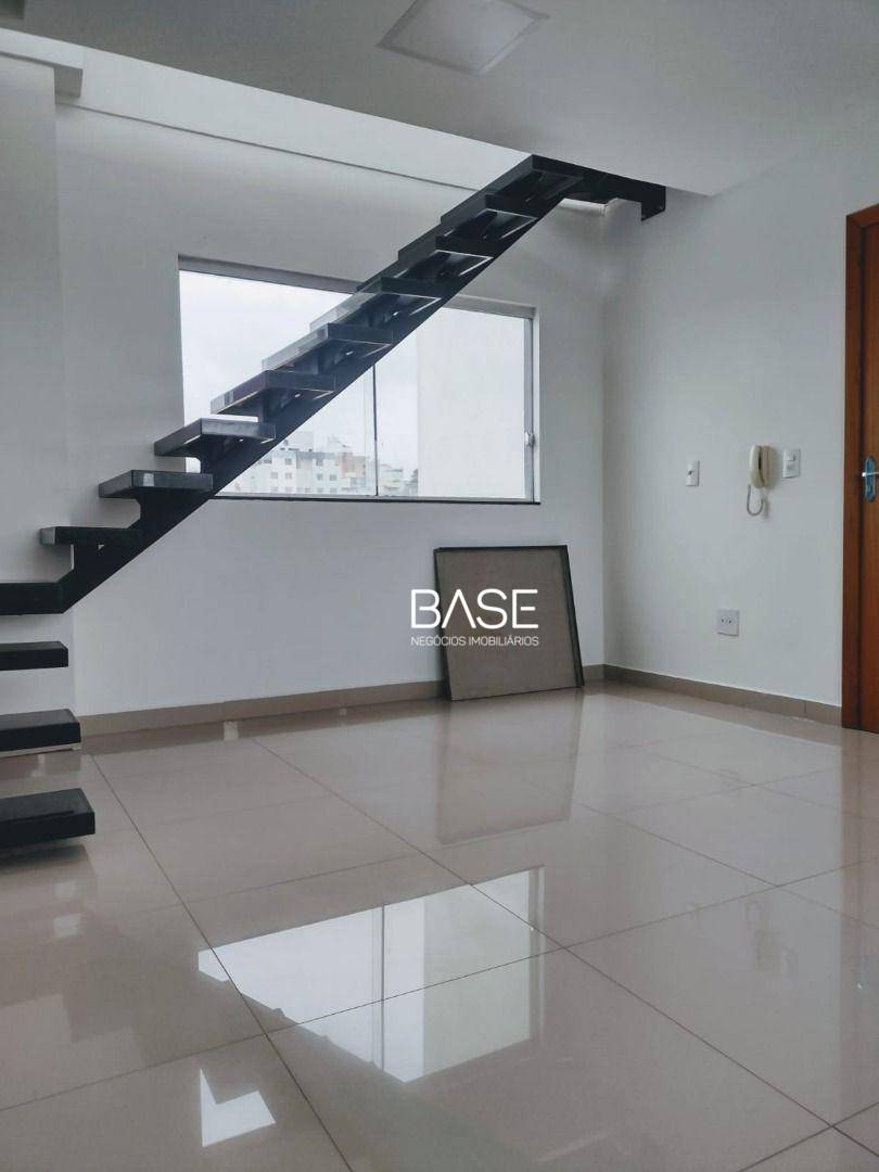 Cobertura, 3 quartos, 210 m² - Foto 1