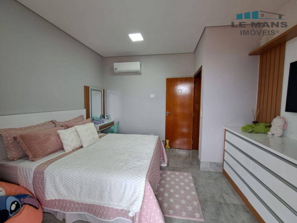 Casa de Condomínio à venda e aluguel com 3 quartos, 280m² - Foto 31