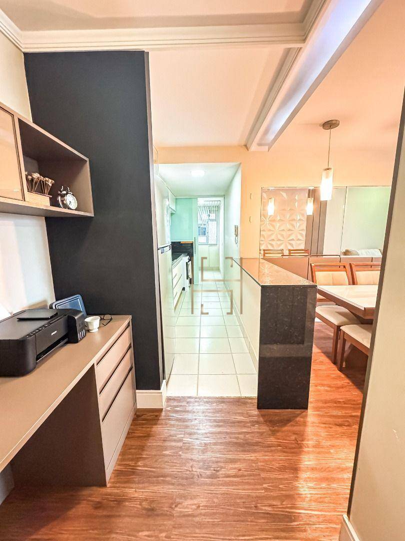 Apartamento à venda com 3 quartos, 73m² - Foto 7