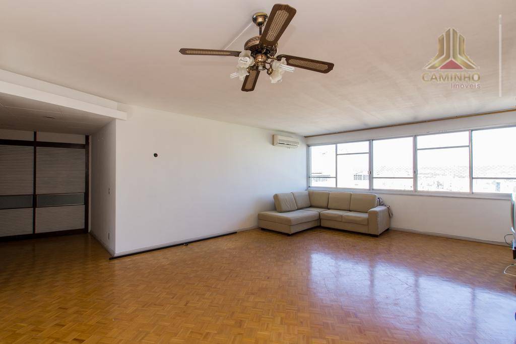 Apartamento à venda com 3 quartos, 174m² - Foto 23