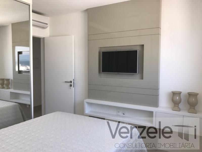 Apartamento à venda com 4 quartos, 150m² - Foto 12