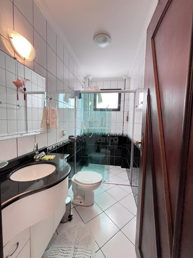 Apartamento à venda com 2 quartos, 71m² - Foto 21