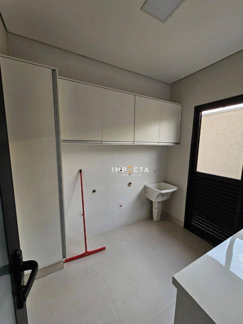 Casa à venda com 3 quartos, 197m² - Foto 25