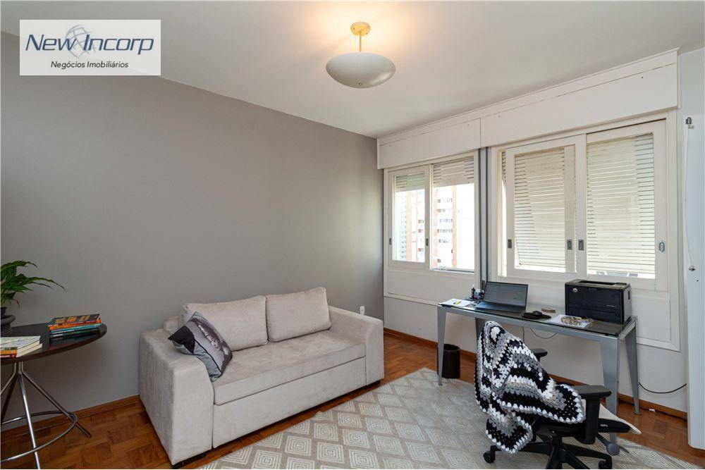 Apartamento à venda com 3 quartos, 138m² - Foto 18