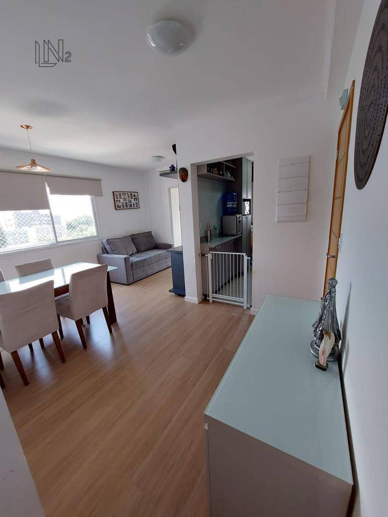 Apartamento à venda com 2 quartos, 76m² - Foto 6