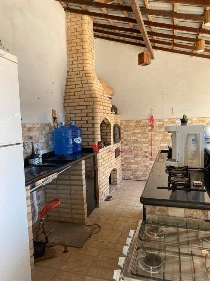 Casa à venda com 4 quartos, 250m² - Foto 22