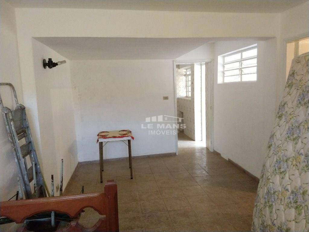 Casa à venda com 4 quartos, 253m² - Foto 21