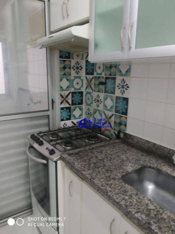 Apartamento para alugar com 3 quartos, 64m² - Foto 16