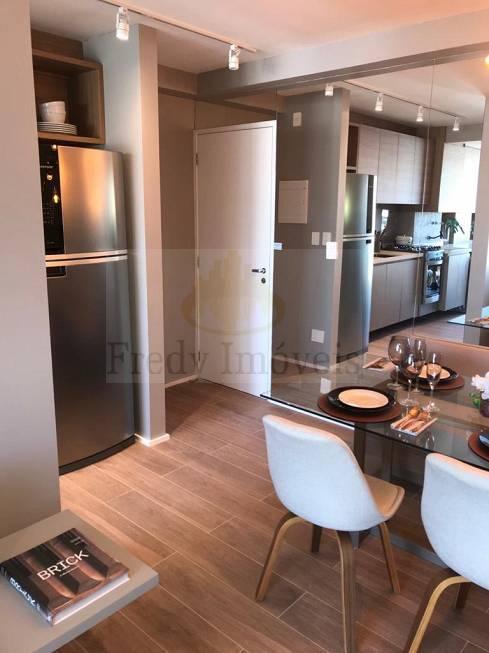 Apartamento à venda com 3 quartos, 76m² - Foto 5