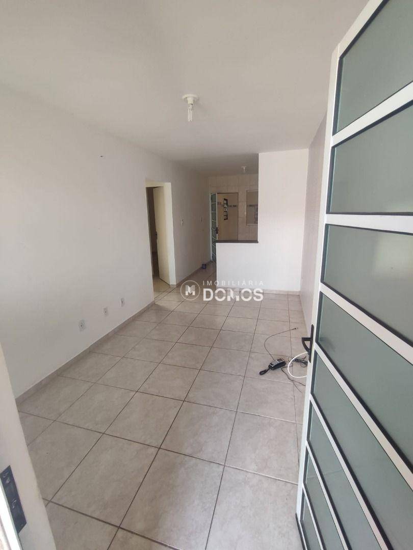 Casa à venda com 2 quartos, 90m² - Foto 10