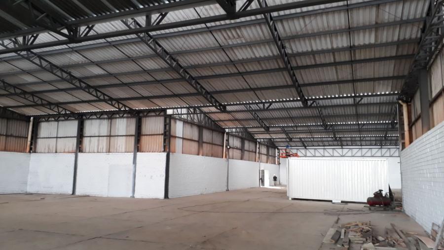 Depósito-Galpão-Armazém para alugar, 1214m² - Foto 16