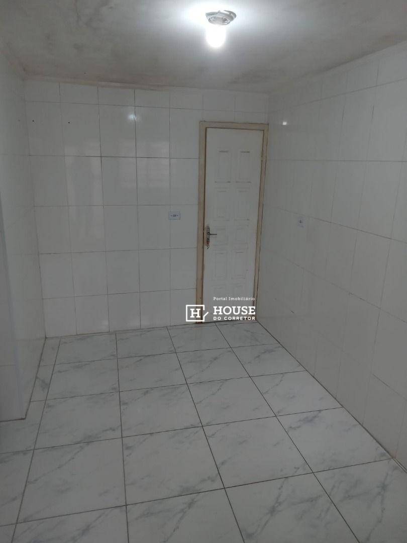 Casa à venda com 2 quartos, 82m² - Foto 7