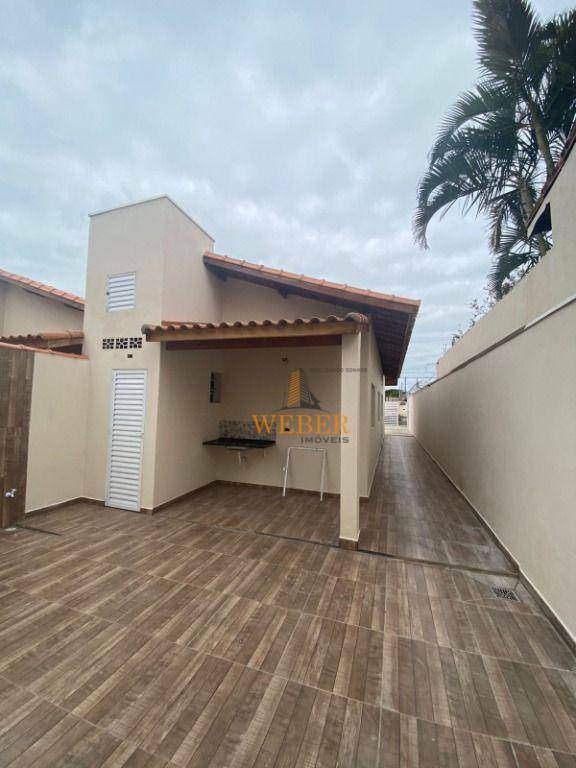 Casa à venda com 2 quartos, 70m² - Foto 45