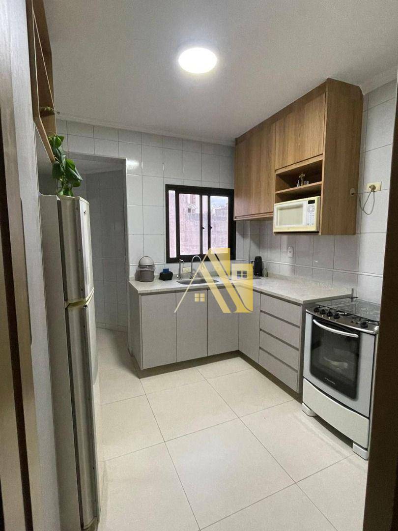 Apartamento à venda com 3 quartos, 83m² - Foto 7