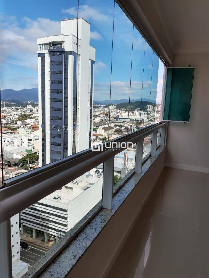 Apartamento à venda com 3 quartos, 133m² - Foto 31