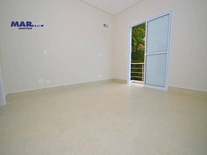 Casa à venda com 4 quartos, 330m² - Foto 15