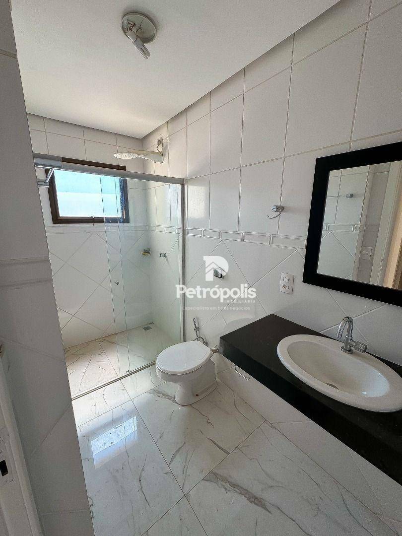 Apartamento à venda com 3 quartos, 169m² - Foto 10