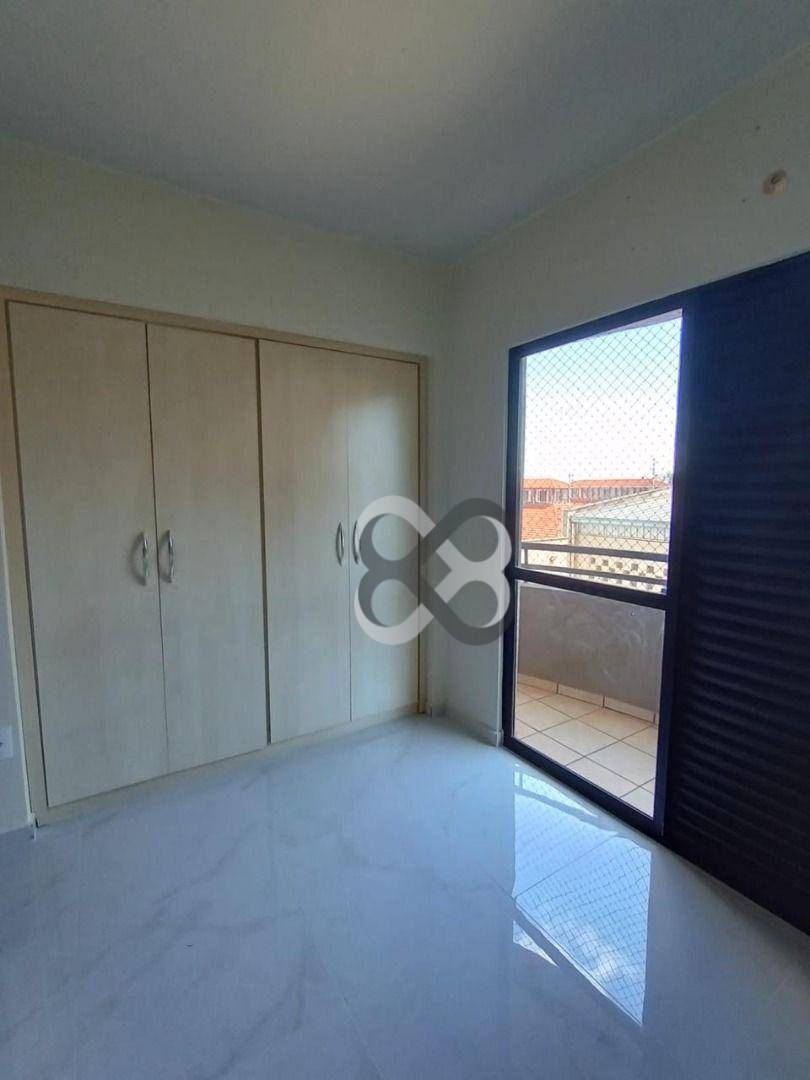 Apartamento à venda com 3 quartos, 107m² - Foto 9