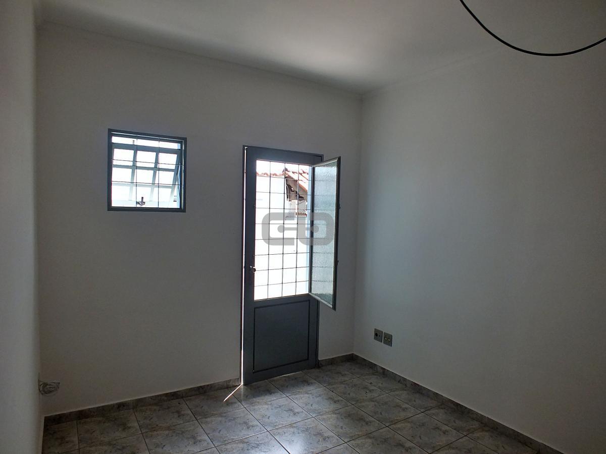 Casa à venda com 4 quartos, 310m² - Foto 7