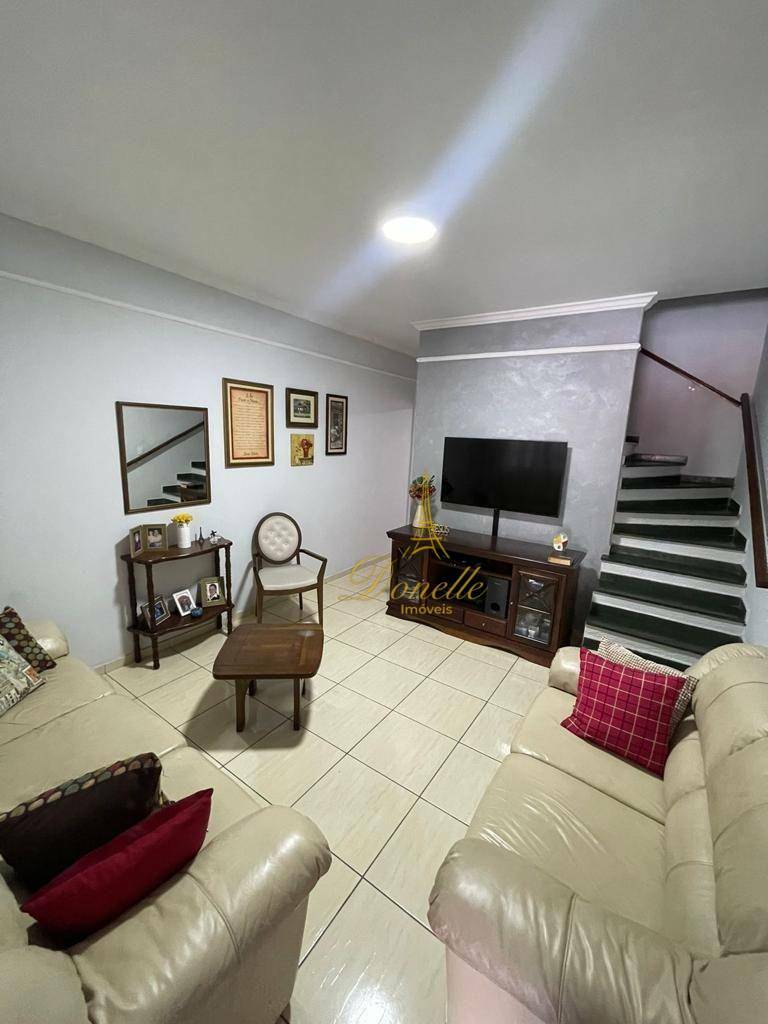 Sobrado à venda com 3 quartos, 100m² - Foto 5