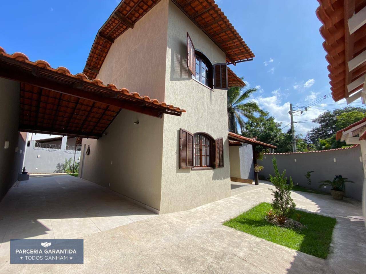 Casa à venda com 3 quartos, 119m² - Foto 2