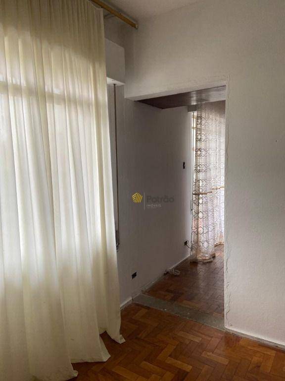 Sobrado à venda e aluguel com 4 quartos, 300m² - Foto 5