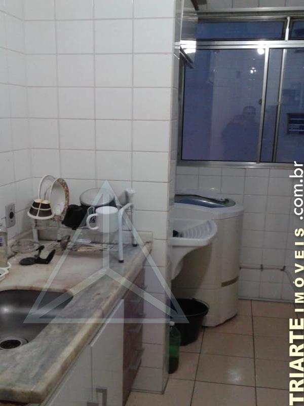 Apartamento à venda com 2 quartos, 58m² - Foto 11