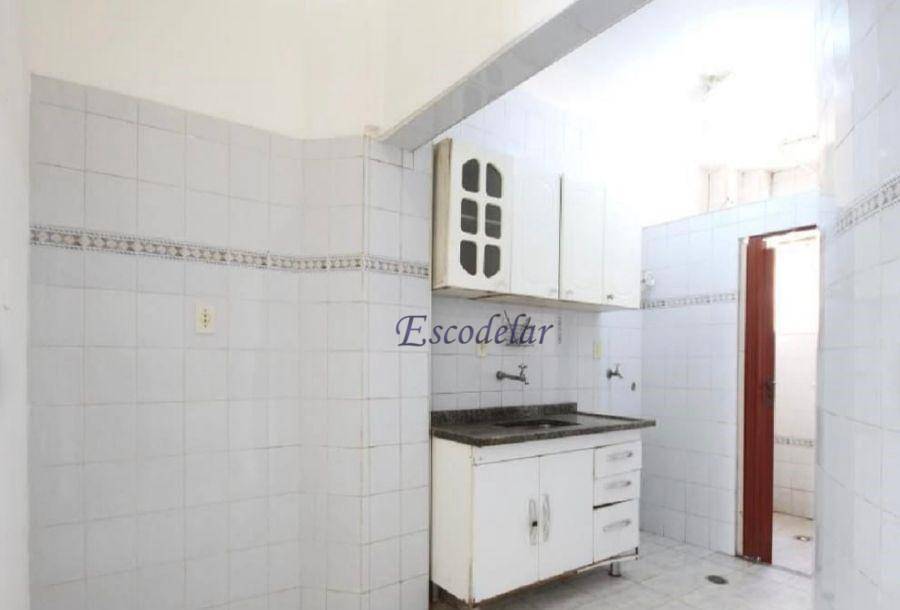 Apartamento à venda com 1 quarto, 42m² - Foto 4