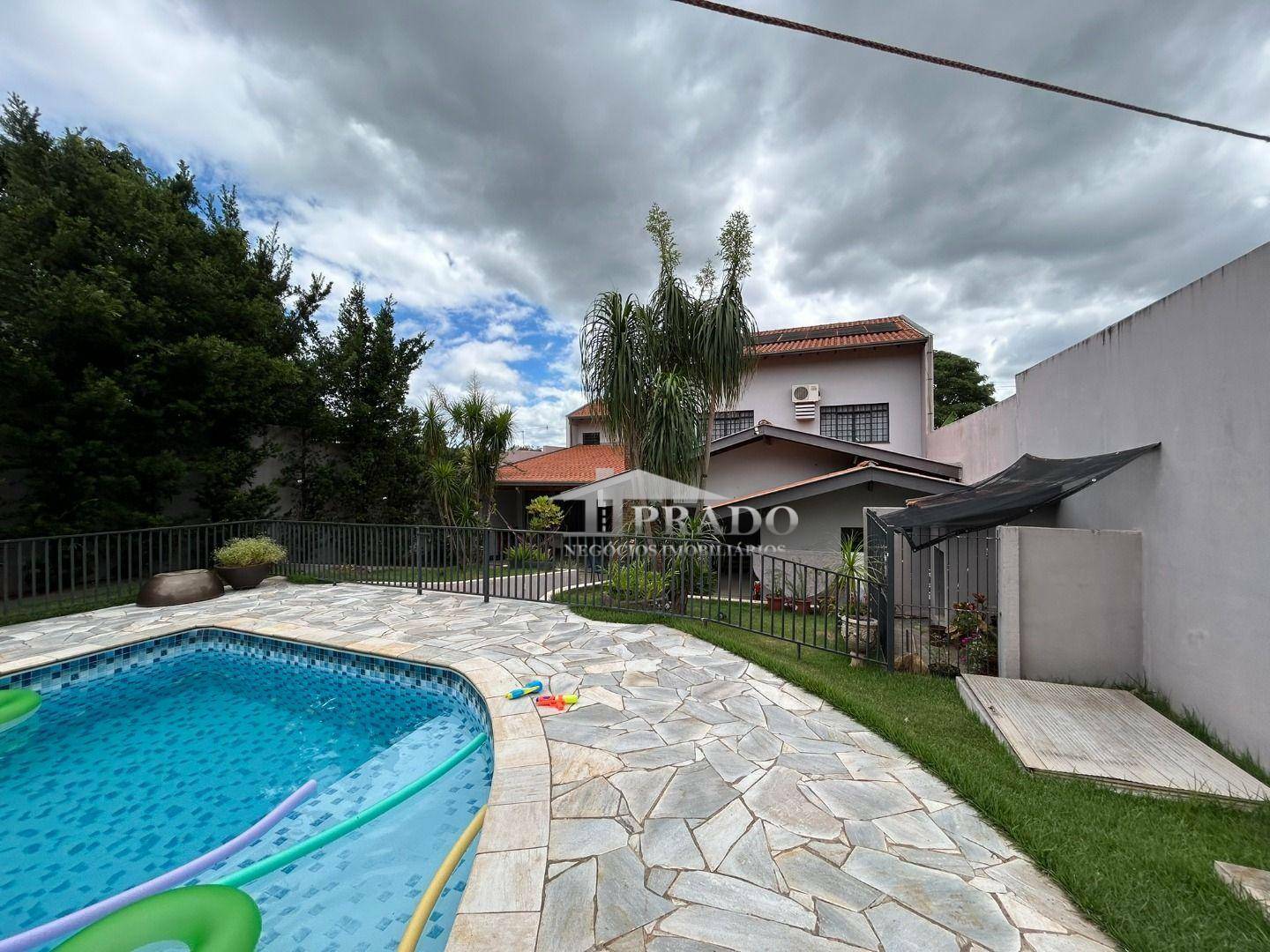 Sobrado à venda com 3 quartos, 400m² - Foto 38