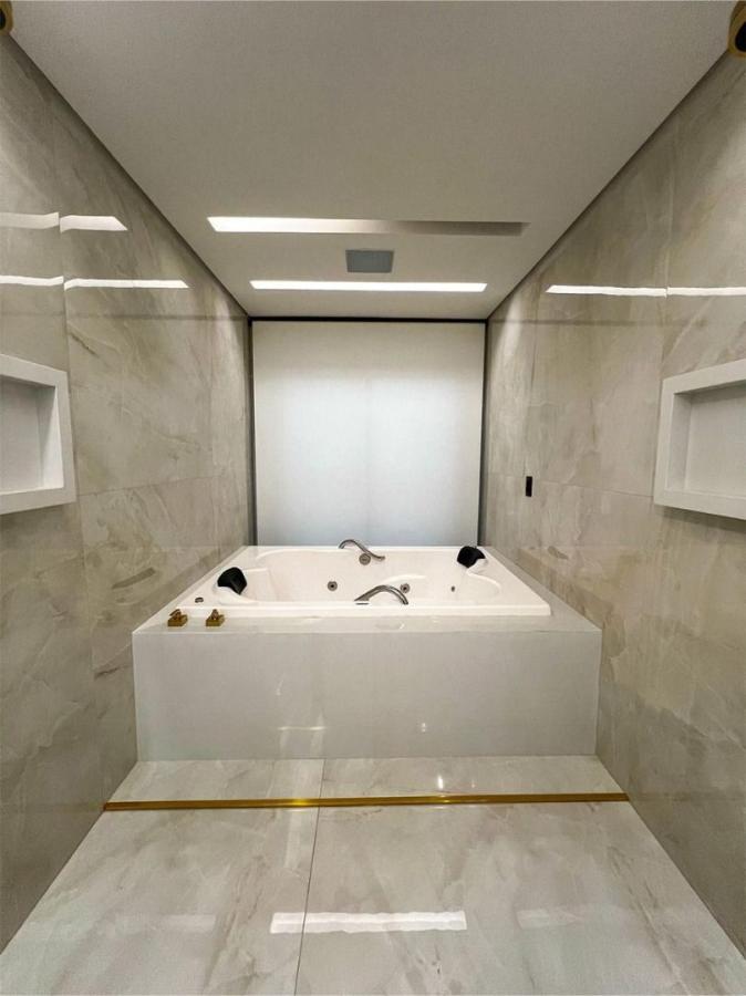 Casa à venda com 3 quartos, 618m² - Foto 28