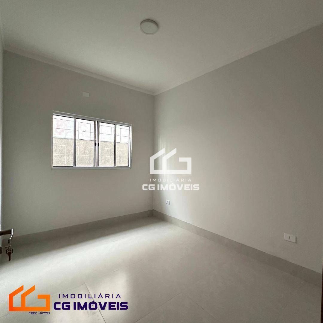 Casa à venda com 2 quartos, 60m² - Foto 5