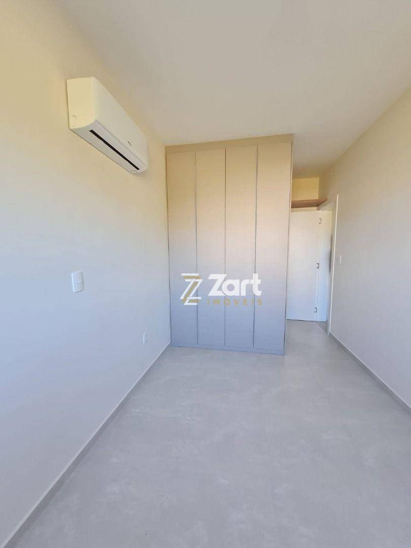 Apartamento à venda com 2 quartos, 60m² - Foto 11