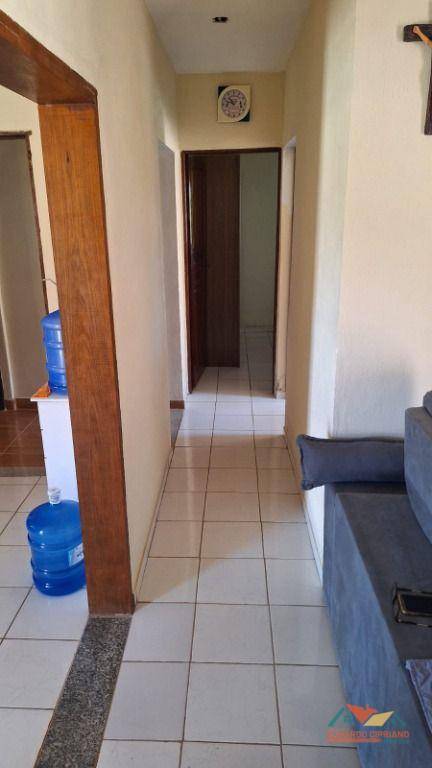 Casa à venda com 3 quartos, 250m² - Foto 12