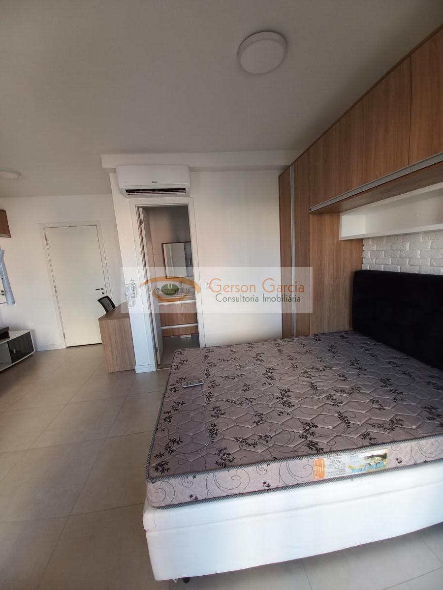 Apartamento à venda com 1 quarto, 33m² - Foto 8