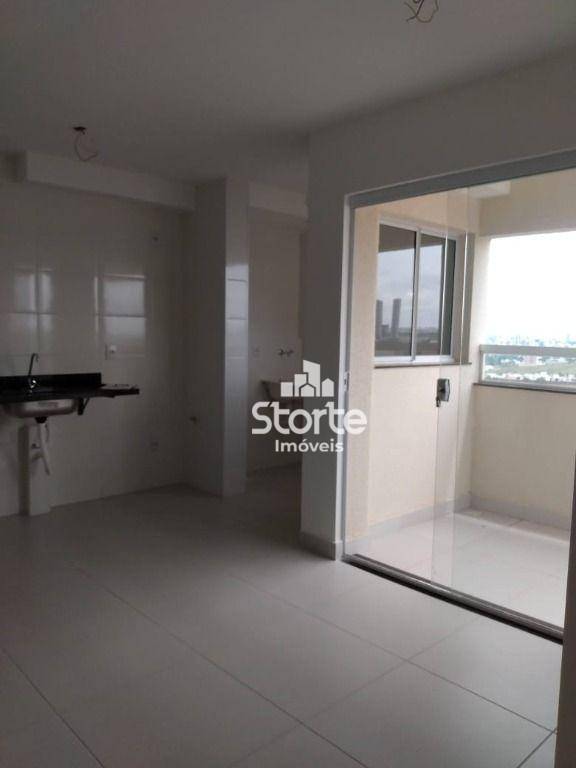 Apartamento à venda com 2 quartos, 51m² - Foto 3