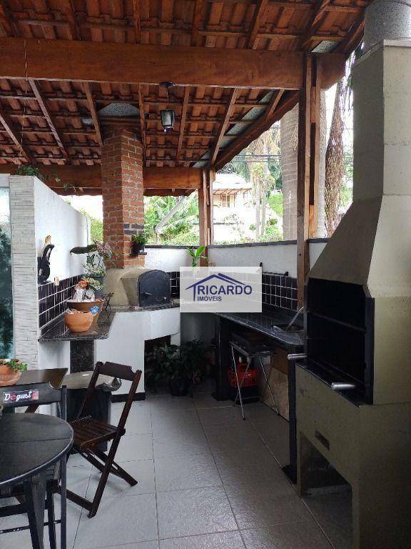 Sobrado à venda com 3 quartos, 182m² - Foto 26