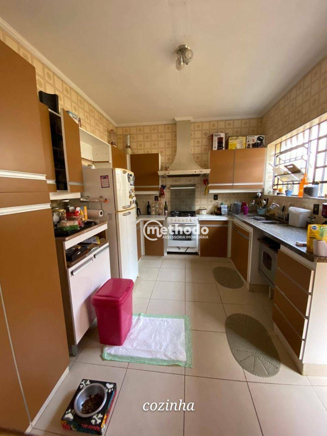 Casa à venda com 3 quartos, 200m² - Foto 7