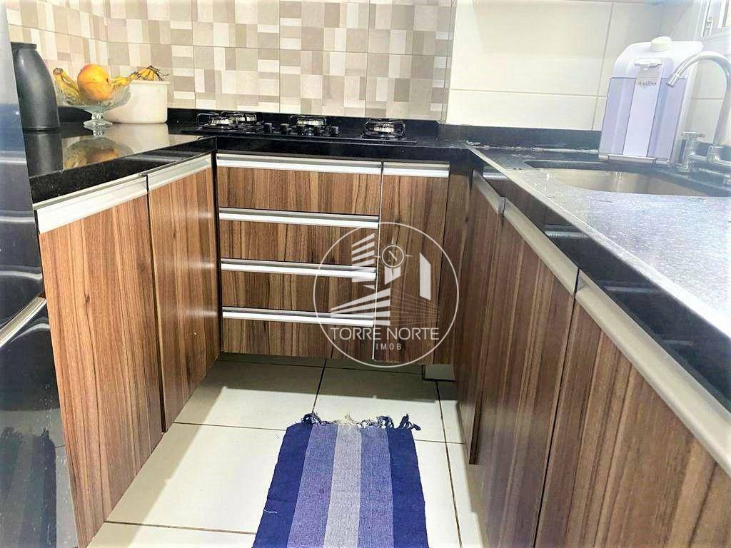 Apartamento à venda com 3 quartos, 137m² - Foto 13