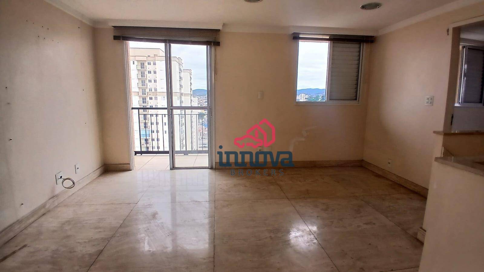 Apartamento à venda com 3 quartos, 182m² - Foto 3