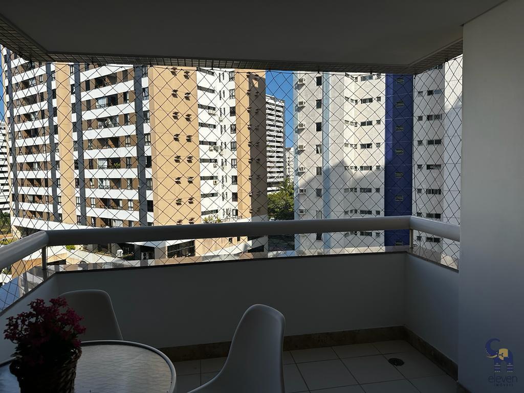 Apartamento à venda com 3 quartos, 120m² - Foto 2