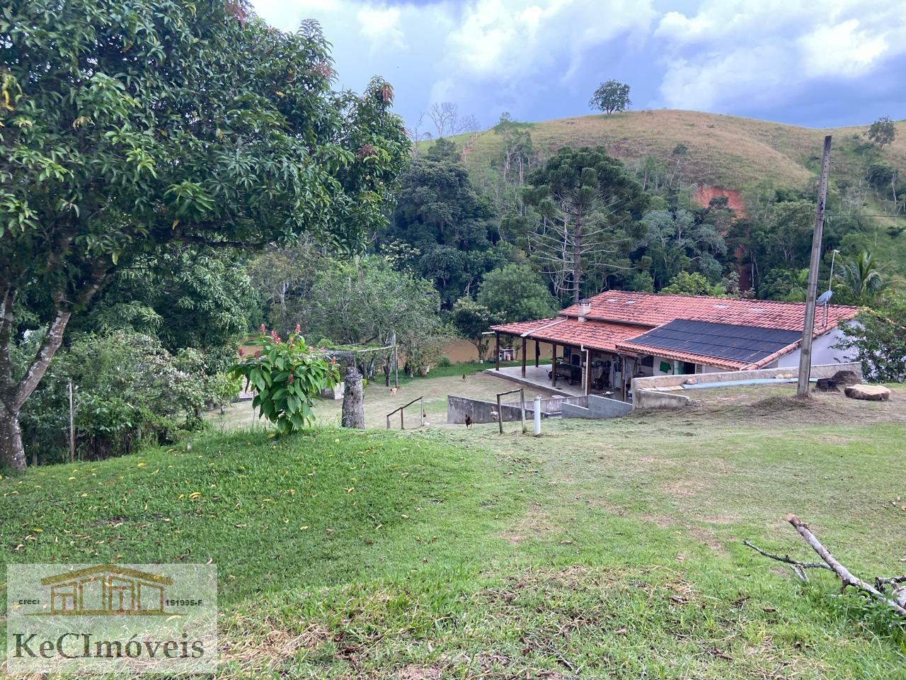 Sítio à venda com 3 quartos, 22000m² - Foto 1